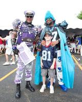 Nfl-pro-football-hall-of-fame-fan-tailgate-4